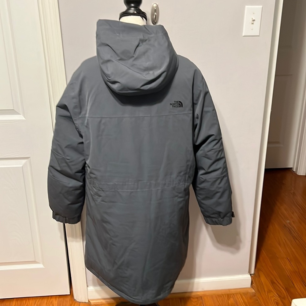 NWT The North Face grey expedition 🧥